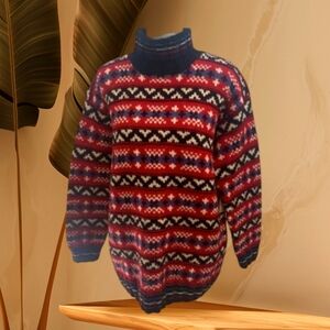 Vtg. Chunky handknit wool red/black pattern oversized turtleneck sweater sz L